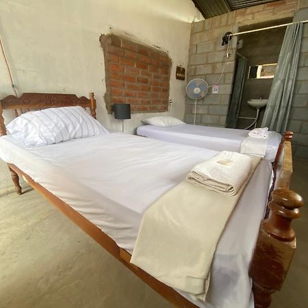 Hostal Brisas Del Ometepe Habitacion 1 Рівас Екстер'єр фото