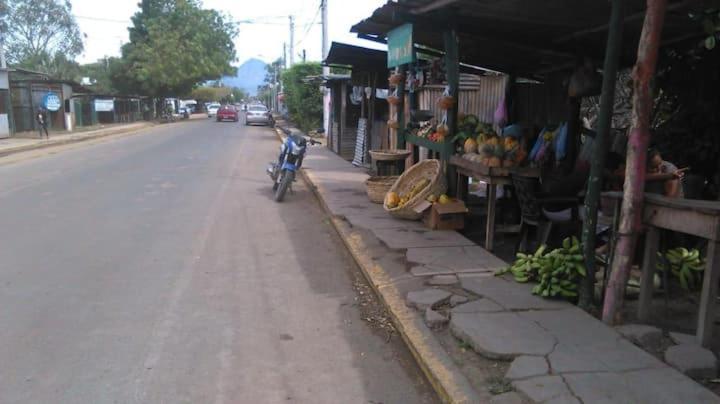 Hostal Brisas Del Ometepe Habitacion 1 Рівас Екстер'єр фото